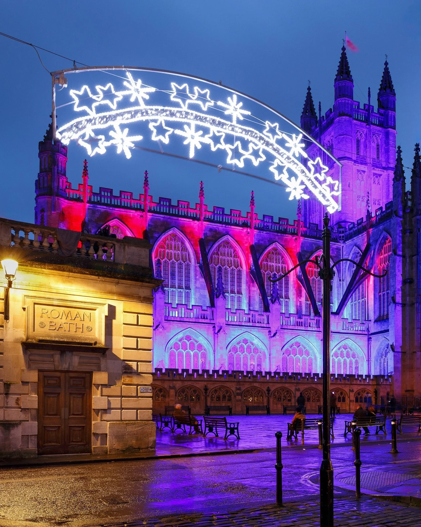 Festive scenes of Christmas present and Christmas past from travels around Bath - prepare for a enchanting trip through some of the city&rsquo;s most enchanting scenes with this collection of vintage photos ⭐️ 🌟 ⭐️ 

#christmaslights #bathuk