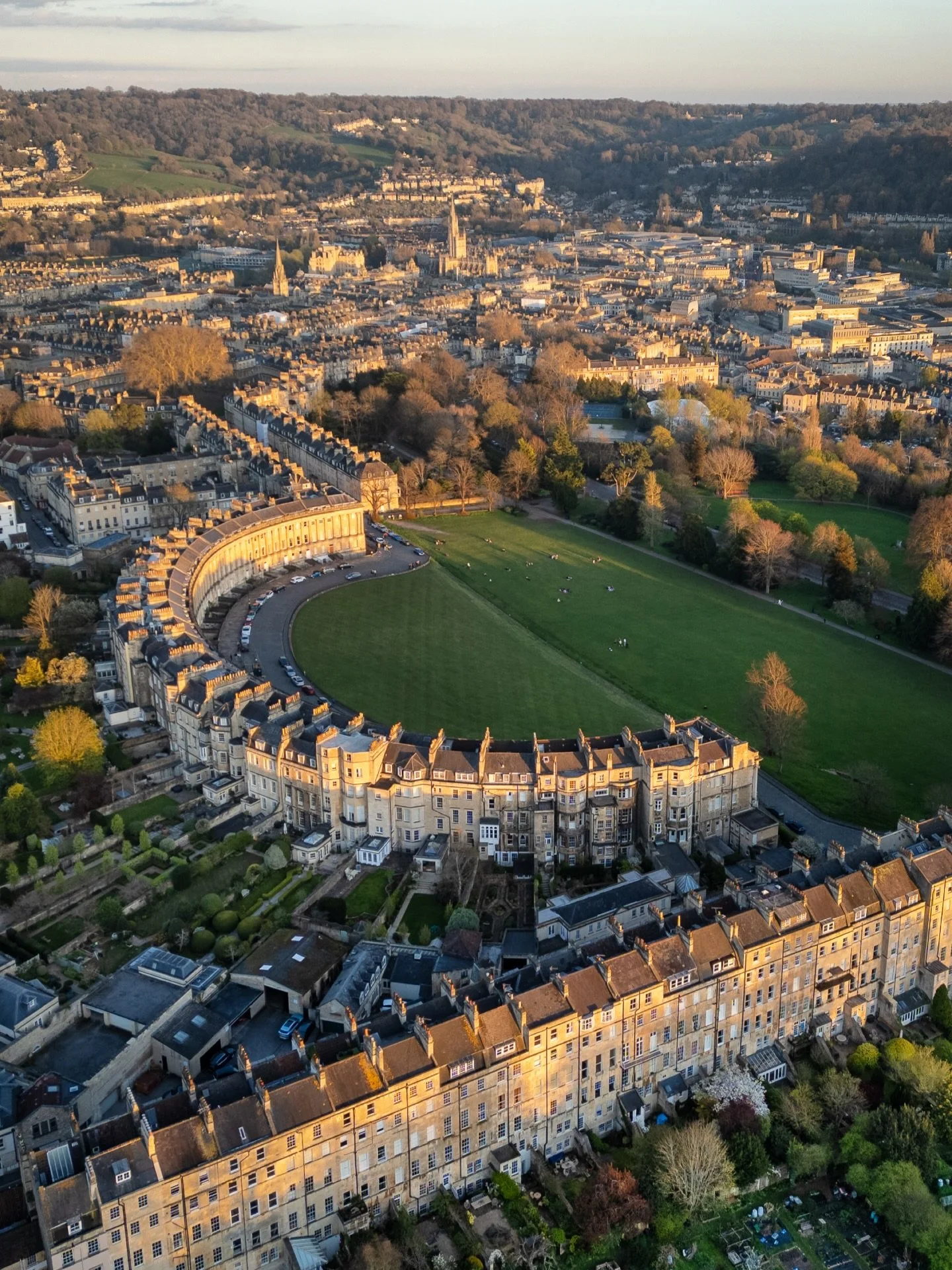 It might be surprising, but this is actually my favourite view of the Royal Crescent. The elegant sweeping curve of the front elevation is lovely, but I think from this side, in context with the other buildings and the city beyond it really makes a s