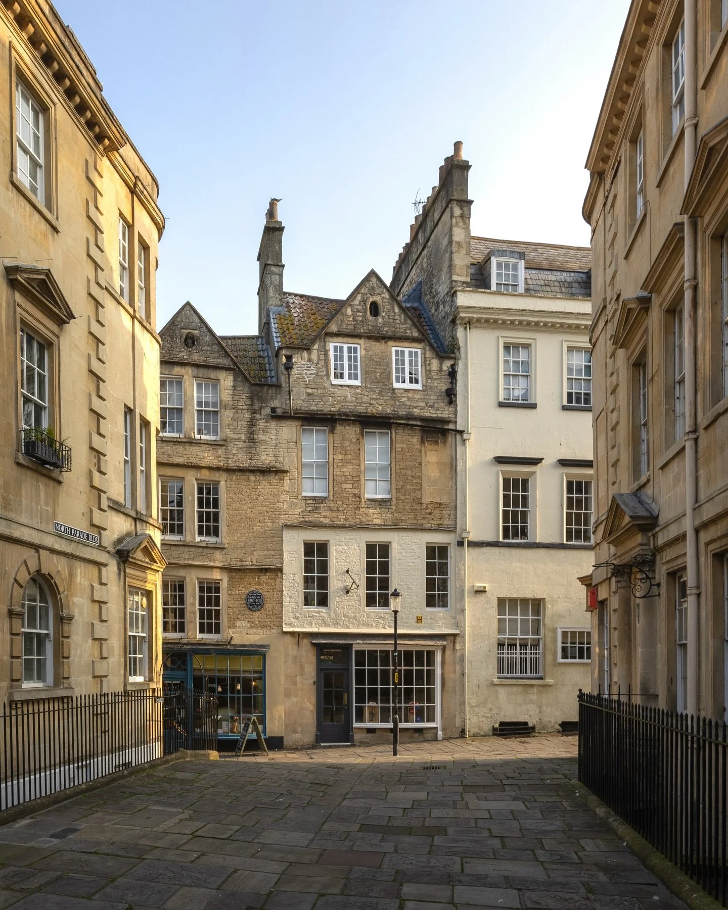 Baths beautiful alleyways offer respite and a wonderful atmosphere, where shadows and light trade moments as the sun tracks across the sky.

Light Diaries is an ongoing personal project exploring the relationship between light, place and time. Rather
