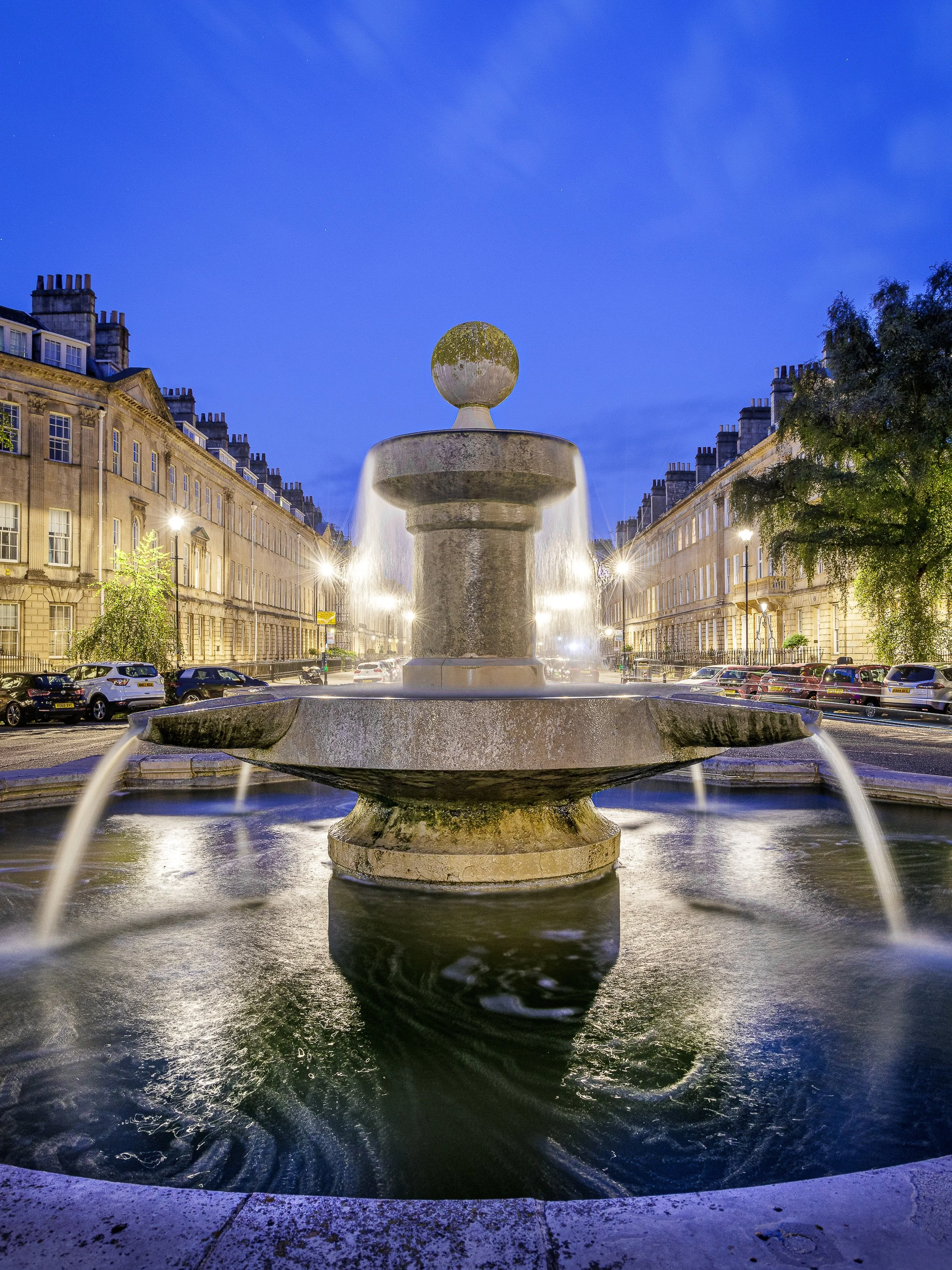 As a spa town Bath should be overflowing with fountains and celebrations of everything &lsquo;aqua&rsquo;, but until we create our own version of Rome this smaller offering at the entrance to Great Pulteney Street will have to do.

Its diminutive sta