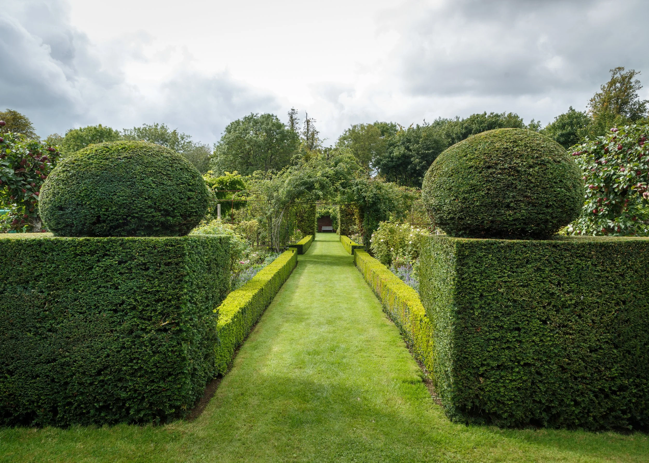 Badminton House & Gardens