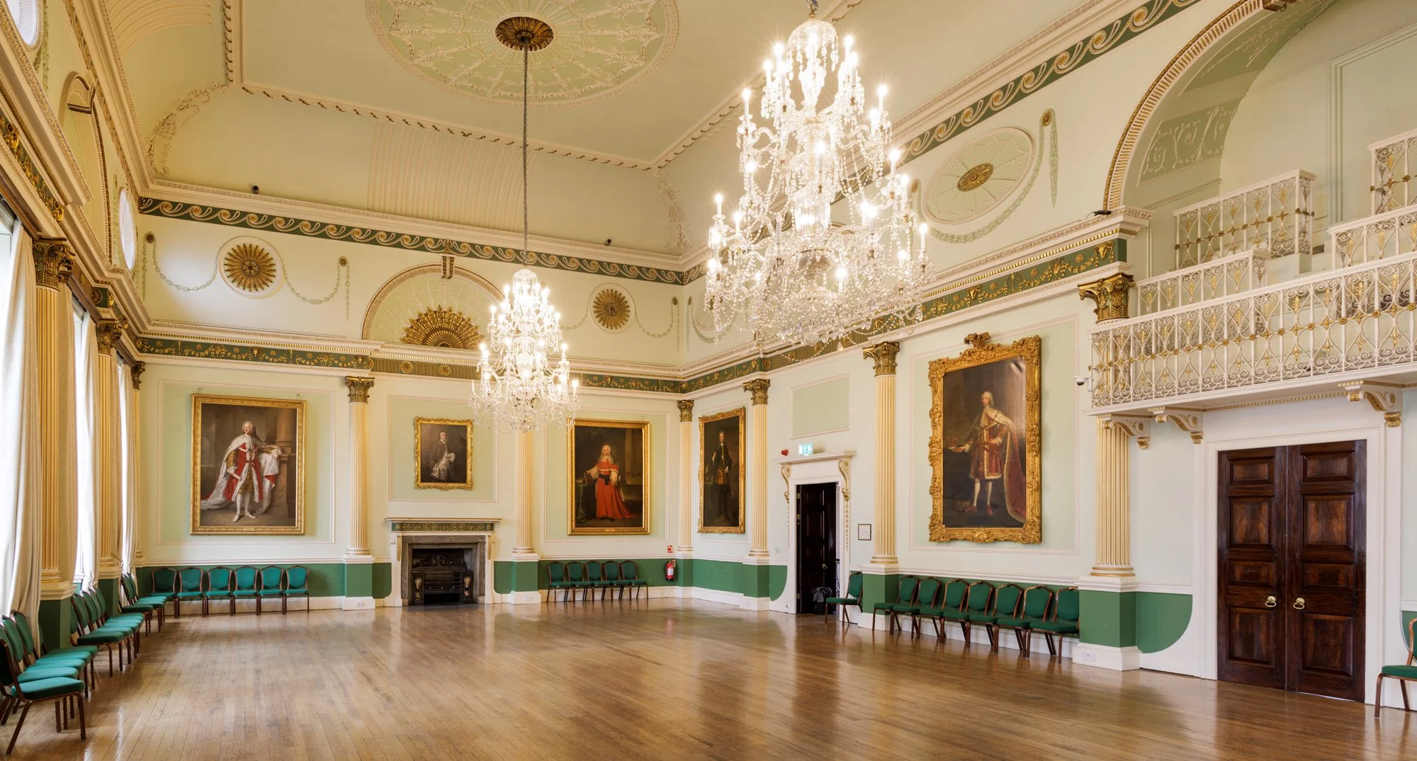 Guildhall Interior - Bath - September 2023 - Casper Farrell-2.jpg
