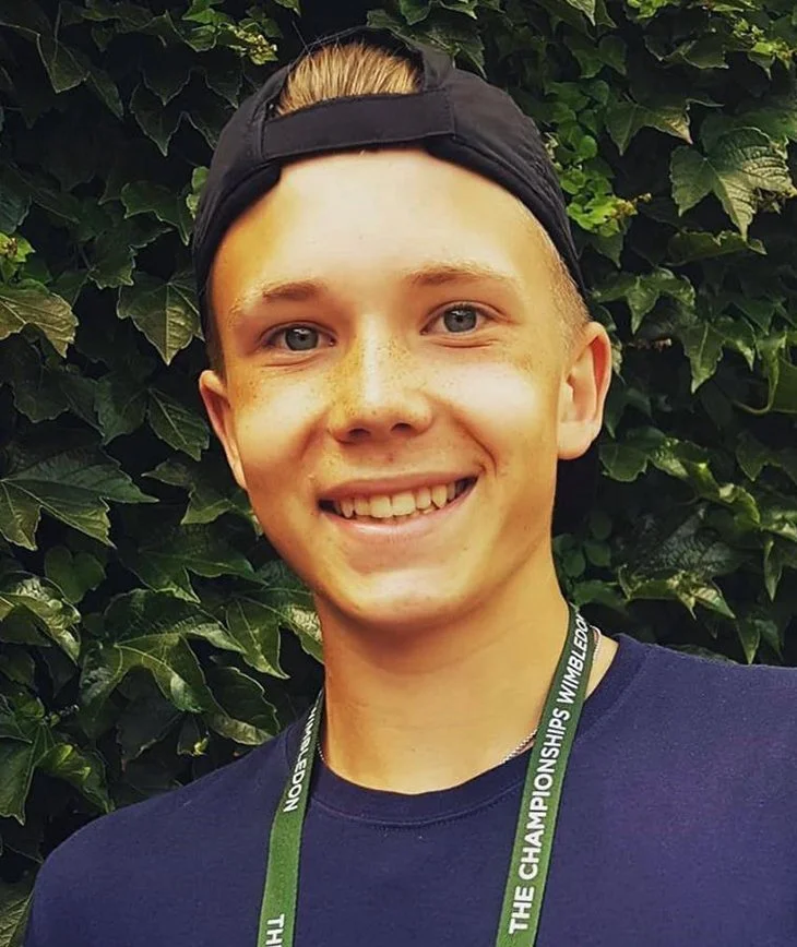 Wendelken Wins Doubles in France