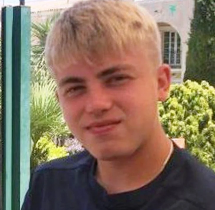 Felix Gill Progresses in Spain