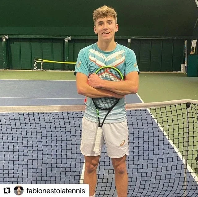 Fabio reaches final