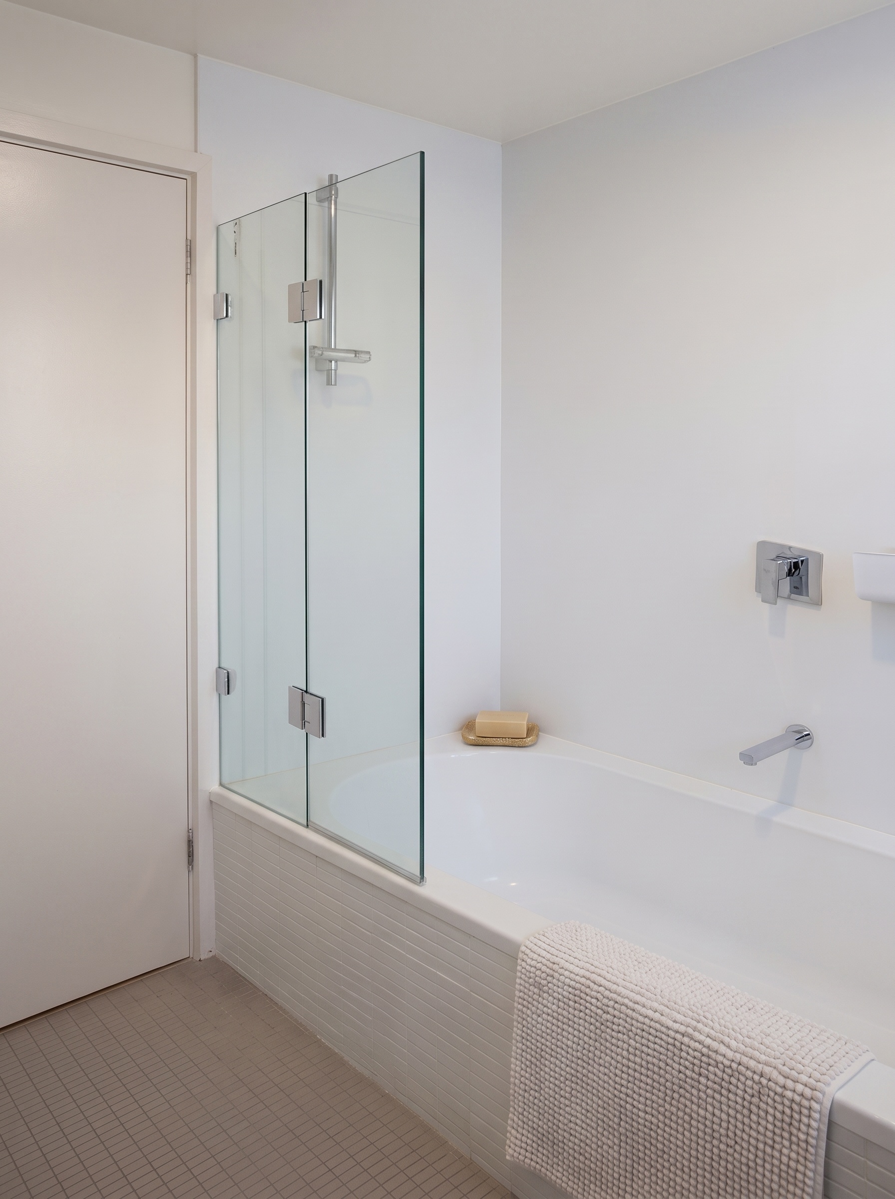7 7:157 Glenyar ave USE | NEW.png