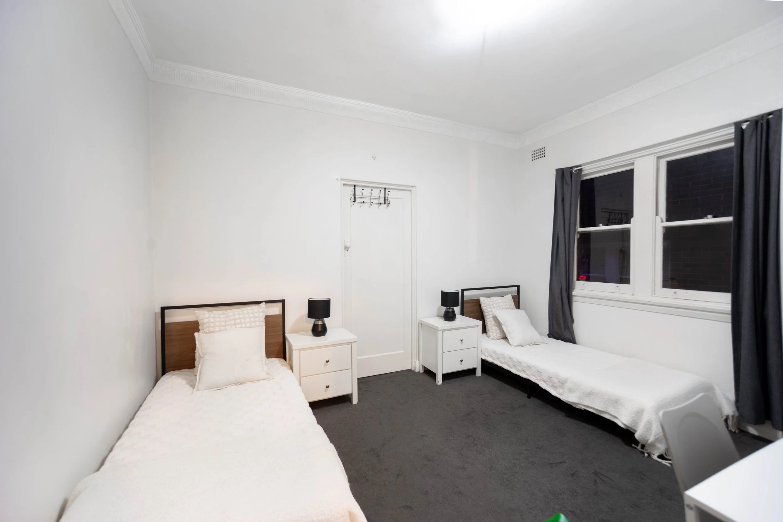 5 7:137 Bronte Rd.jpg