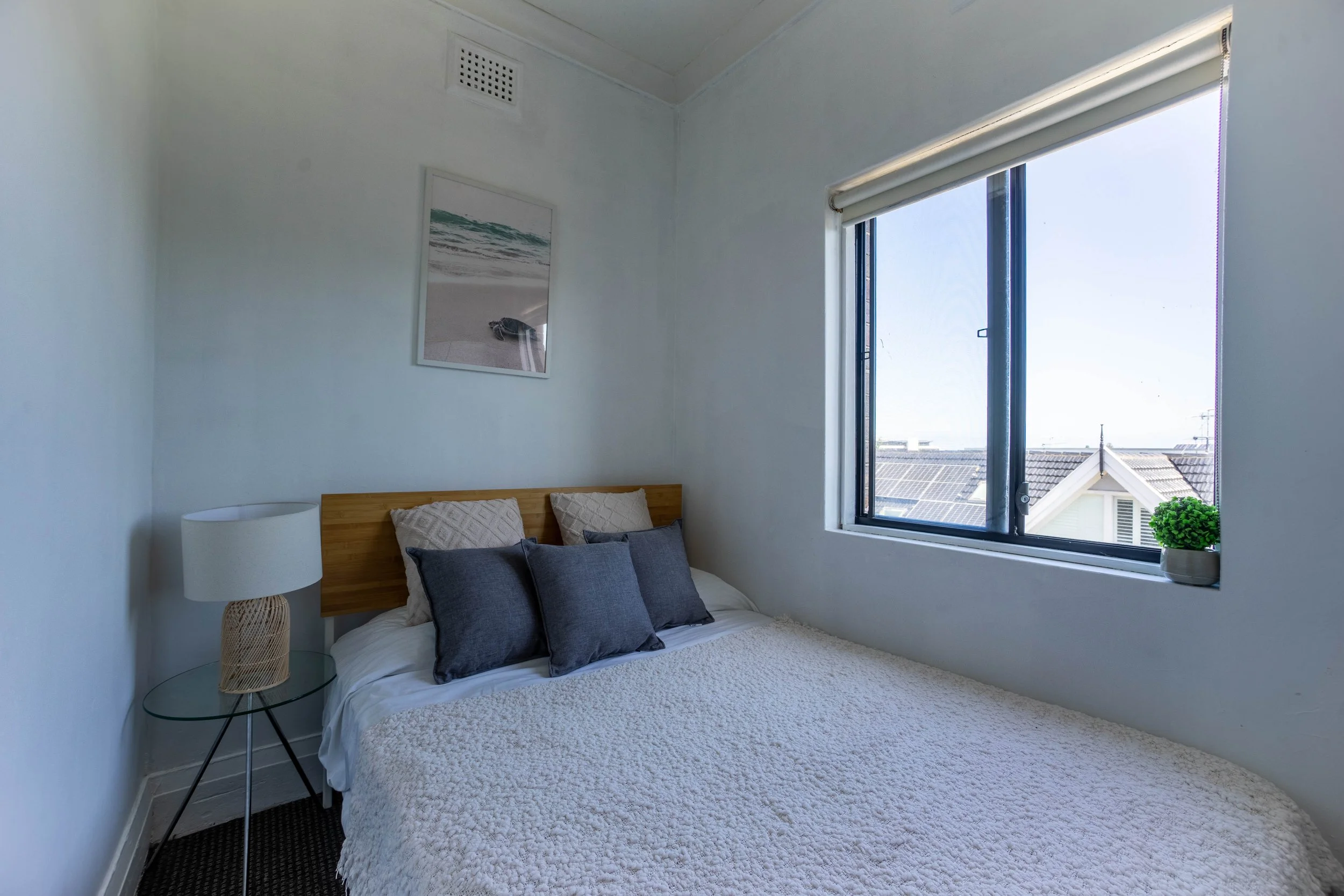 UNIT 3 191 BONDI RD-3.jpg