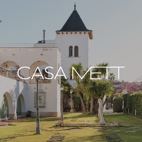 CASA METT are stunning properties that offer an edgy and fun lifestyle
experience. Whether seaside or in the hustle and bustle of a city, these hotels are charming and make you feel at ease while being away from home on business or leisure. With at l
