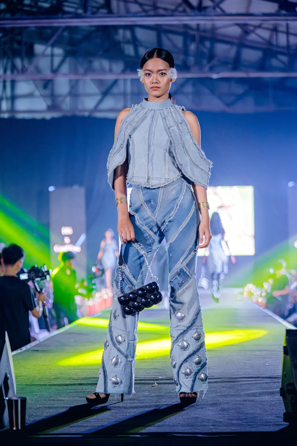 Runway Patchwork Jeans Trend Artisan Patchwork Denim Jeans