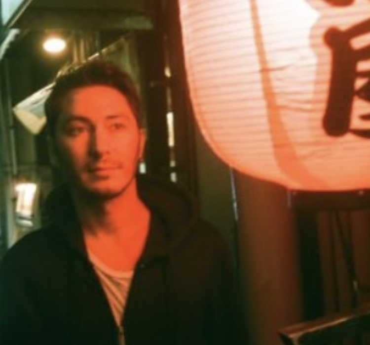 Friday Selector: Deckore (DJ)