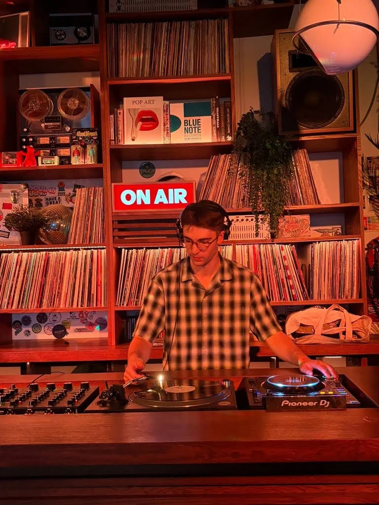 Friday Selector : Austin Moulton (DJ) 