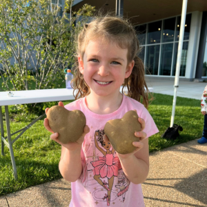 Girl Potatoes U Pick  300 x 300.png