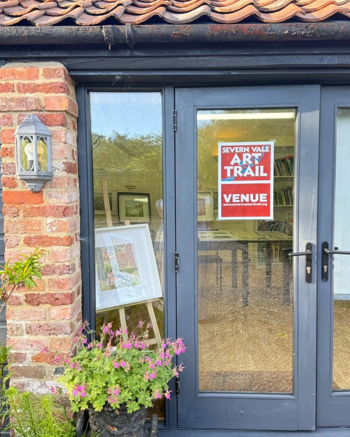 ➡️Visit us right now on the @severnvalearttrail!
🎨We're open until Monday lunchtime.

🗓Opening days / times..
Saturday: 10am - 5pm.
Sunday: 10am - 5pm.
Monday: 10am - 1pm.

❤️Looking forward to seeing you soon!

-Emma and Caroline Tatham

#severnva
