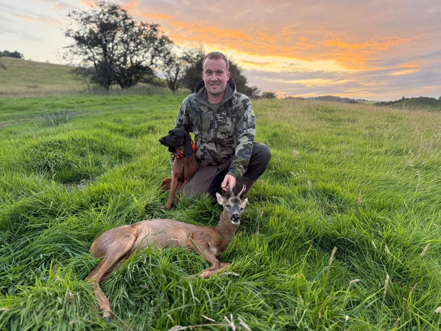 Nice recovery for  one of the Tracking teams yesterday..
Stalker called after the deer had run and struggled to find the shot site ..
Ashley Edge &amp; his dog Aoife after a short track recovered the dead Roe buck that had been a low heart shot .🦌🐕