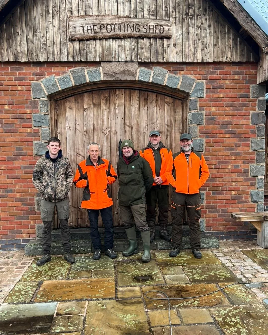 2nd day of testing in Warwickshire resulted in 1 more team passing their 20hr tracking Test 🦌🐕
Once they have completed their Handler Test .. They will be based in the Essex&rsquo;s area and contact details on the website..
Well Done 
Charlie &amp;