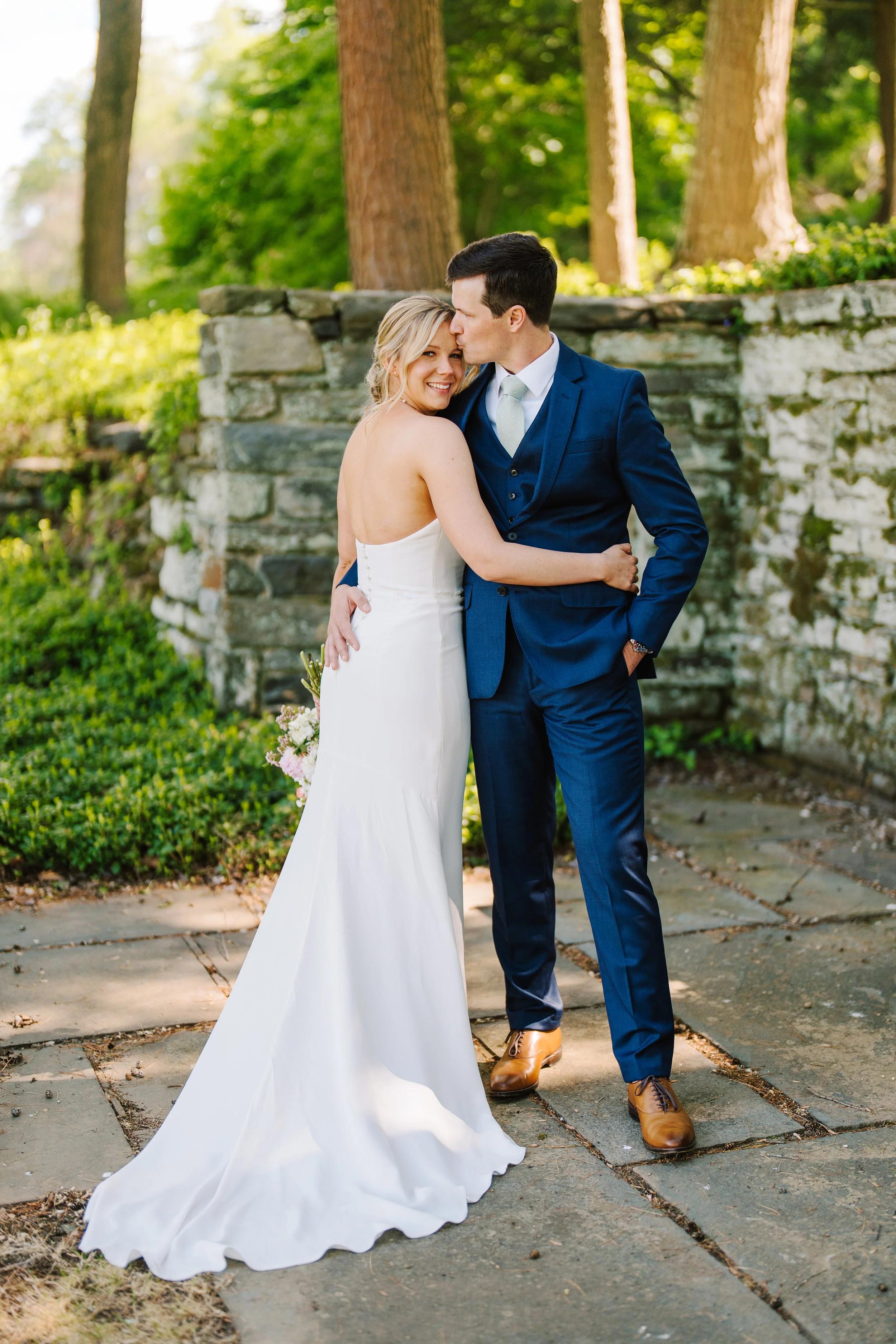 The-Willows-Villanova-Wedding-Bride-Groom-Cuddling-Peaberry-Photography