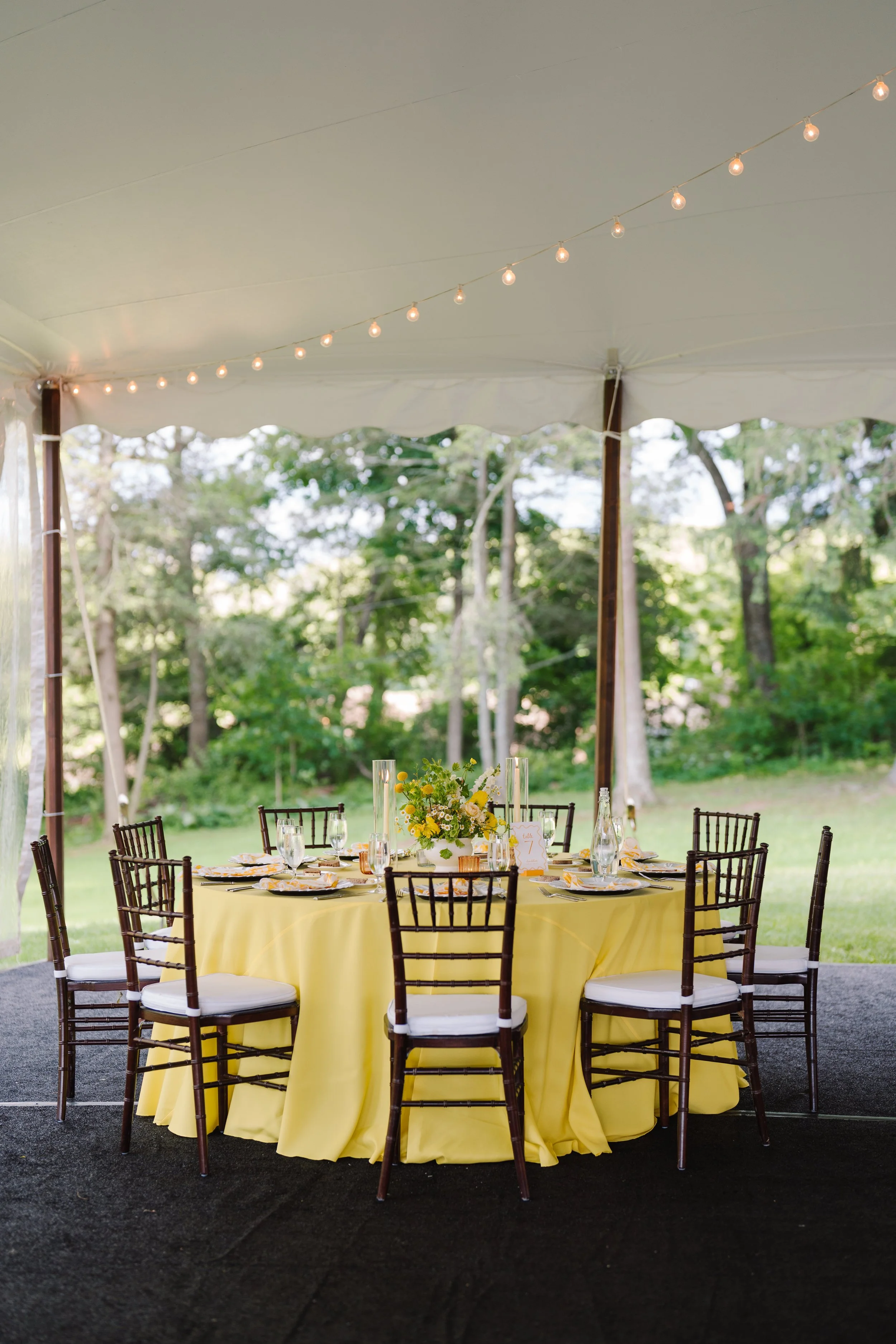 The-Willows-Villanova-Wedding-Reception-Table-Peaberry-Photography