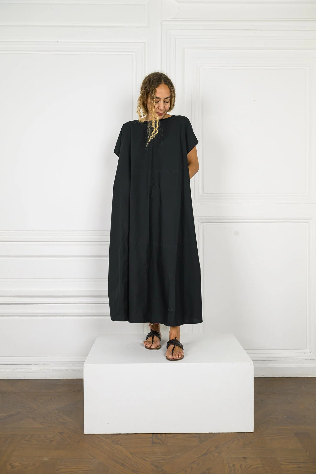 Robe Talitha coton noir.jpg