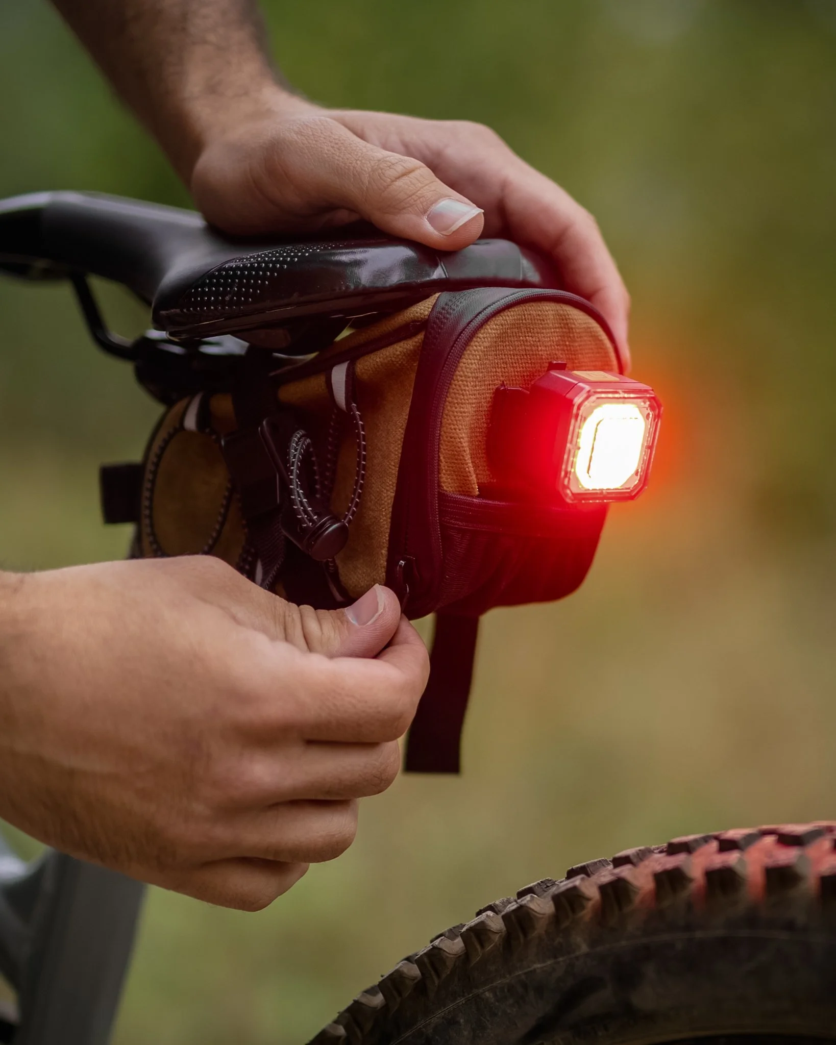 Under Saddlebag-5.jpg