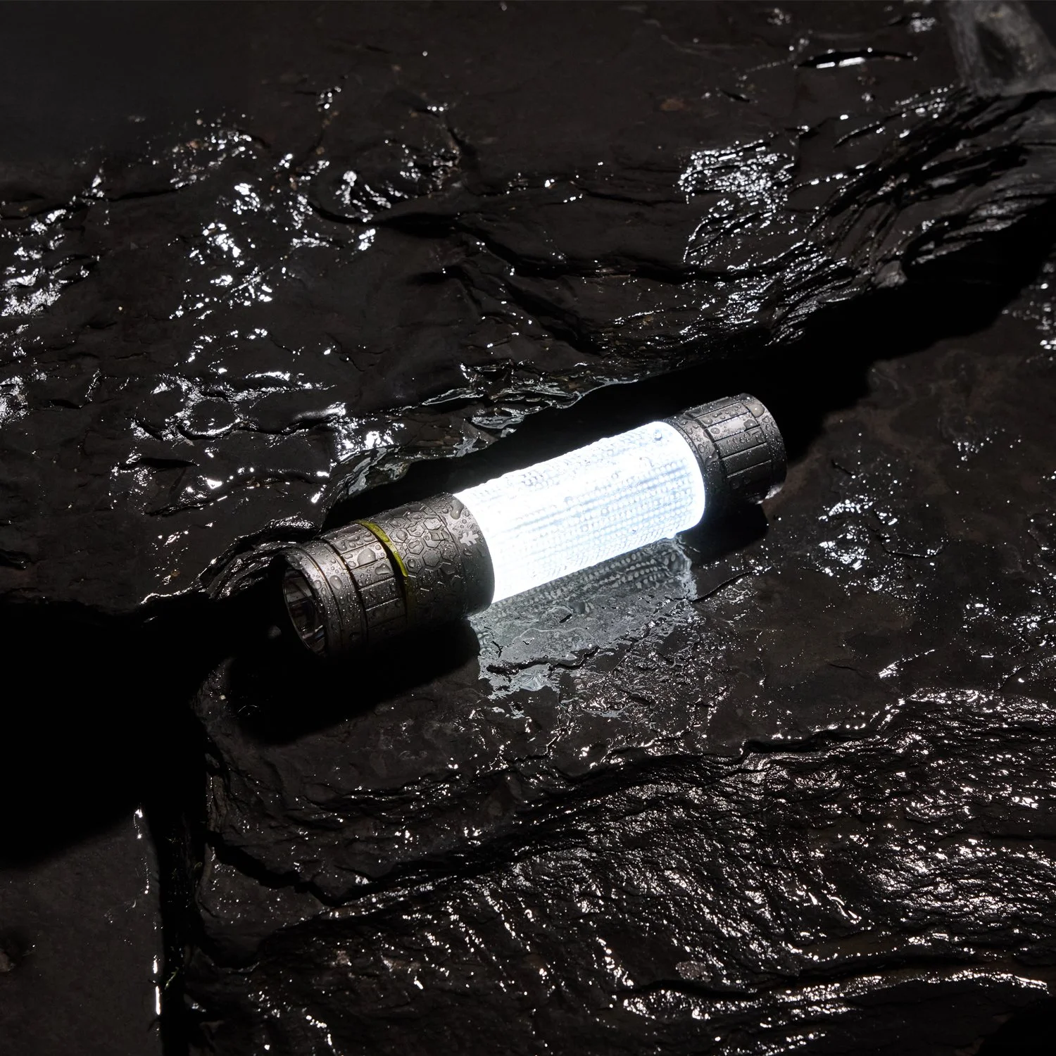 Fackel_Water Resistant_PDP.jpg