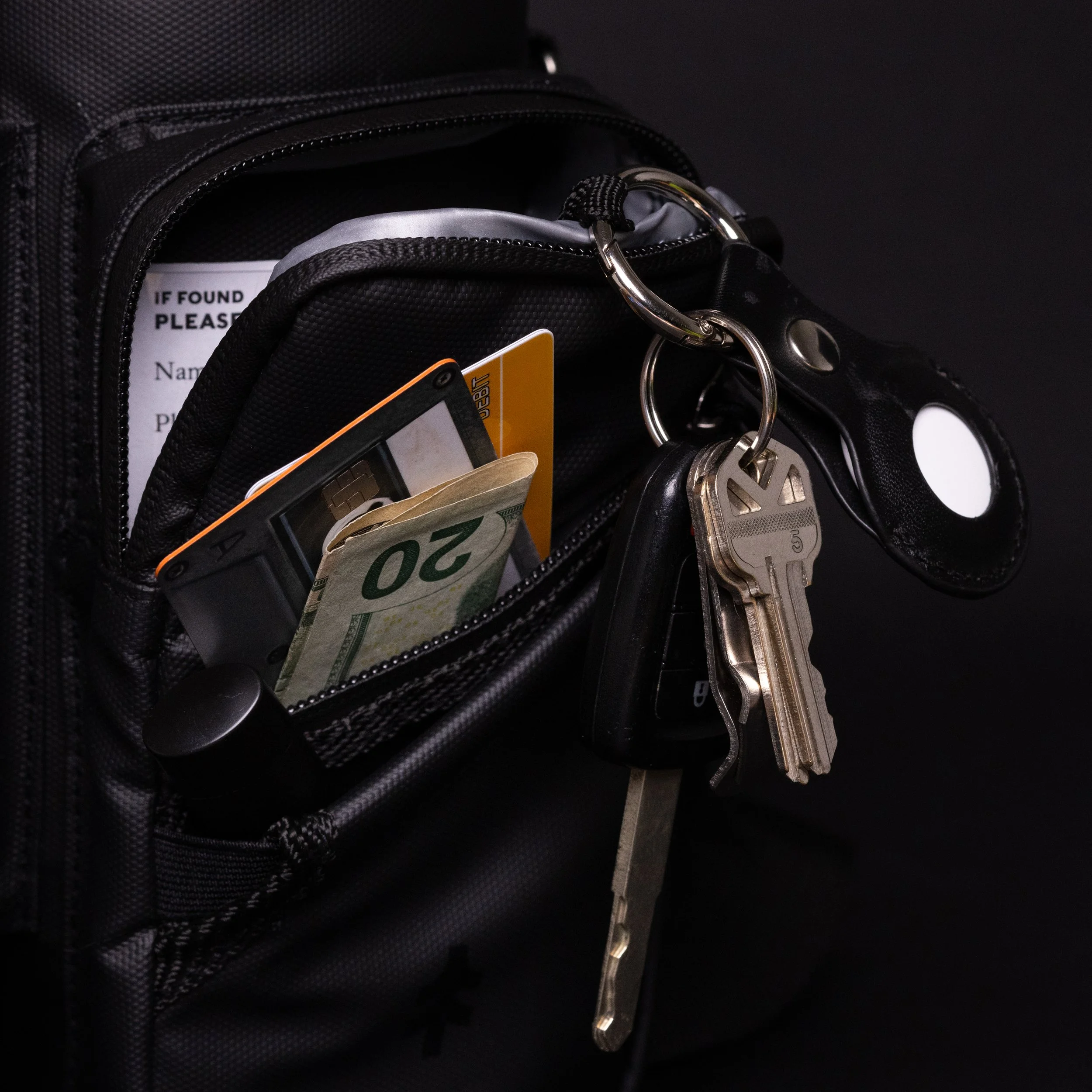 40oz Tumbler and Sleeve_Grahm Studio Photos_7.24-2.jpg