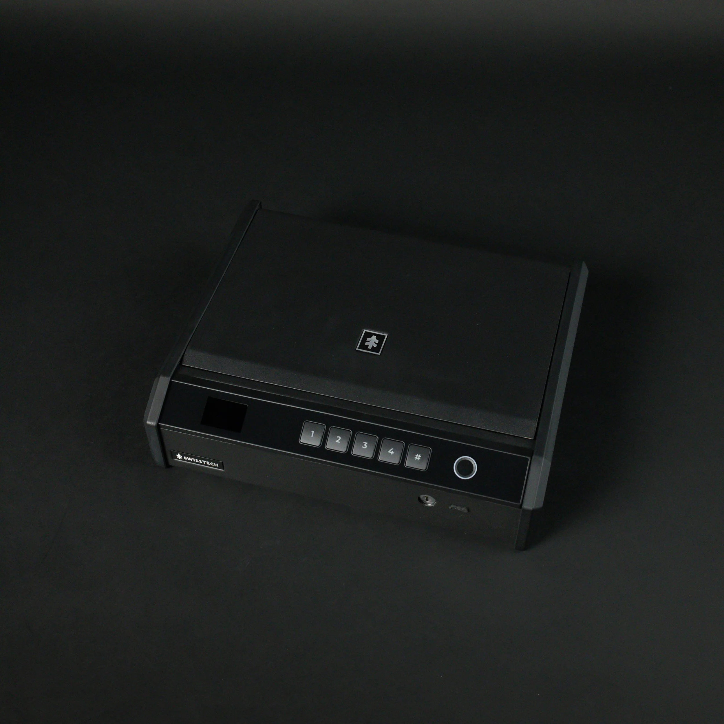 WÄCHTER 200-  Biometric Personal Safe_Blk Studio Photos-01-36.jpg