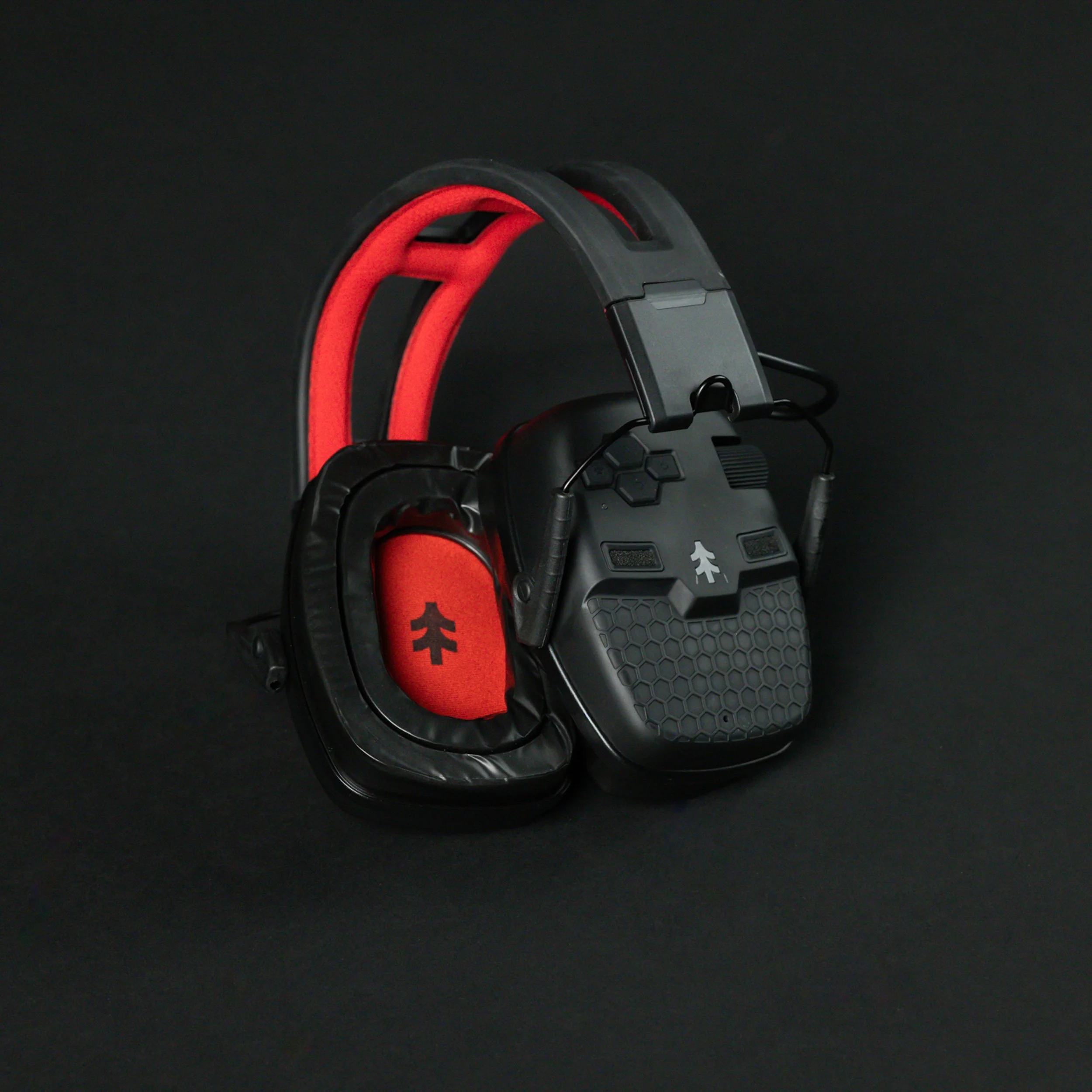 Klarheit - Hearing Protection_Blk Studio Photos-02-2.jpg