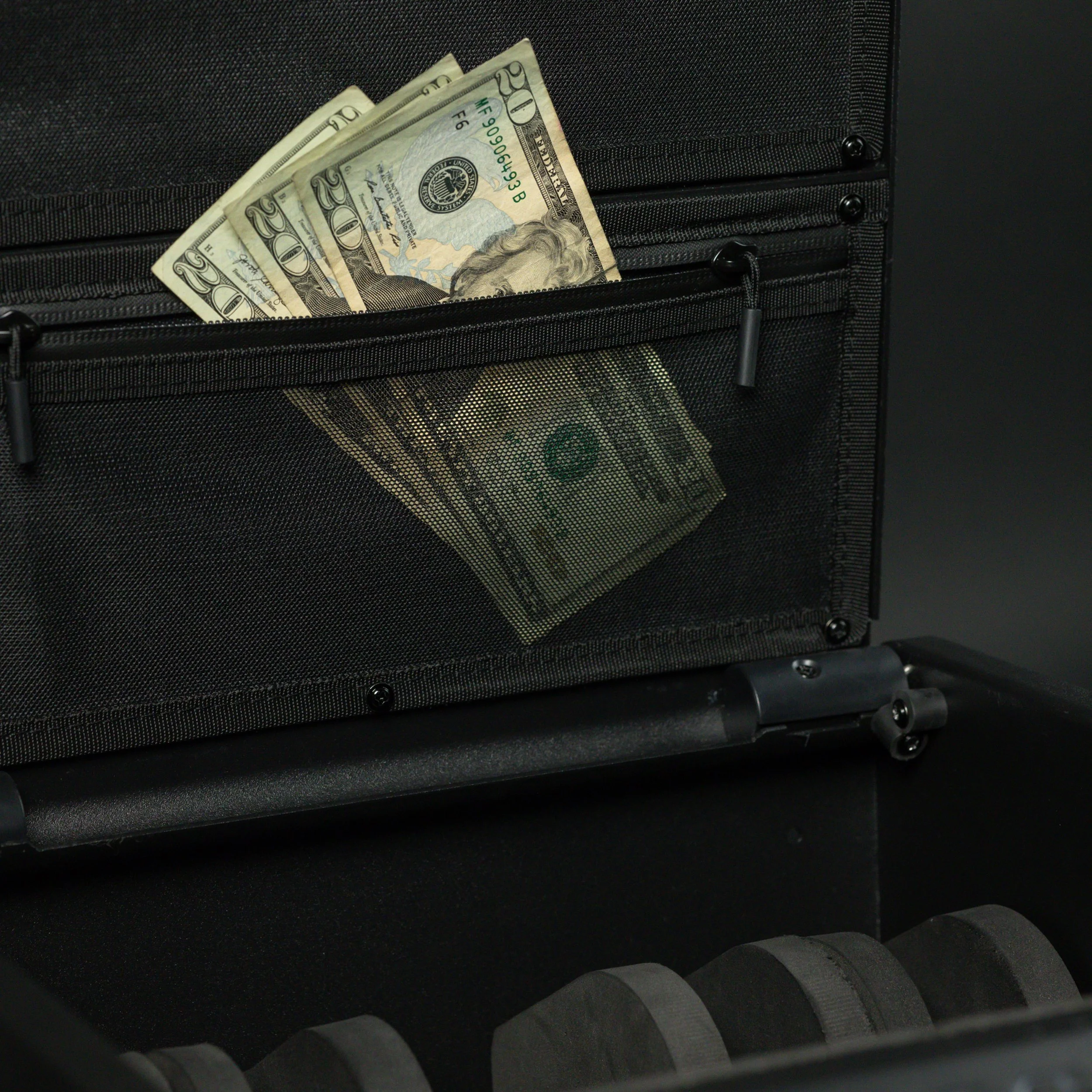 WÄCHTER 500 - Large Capacity Biometric Safe_Blk Studio-13-84.jpg