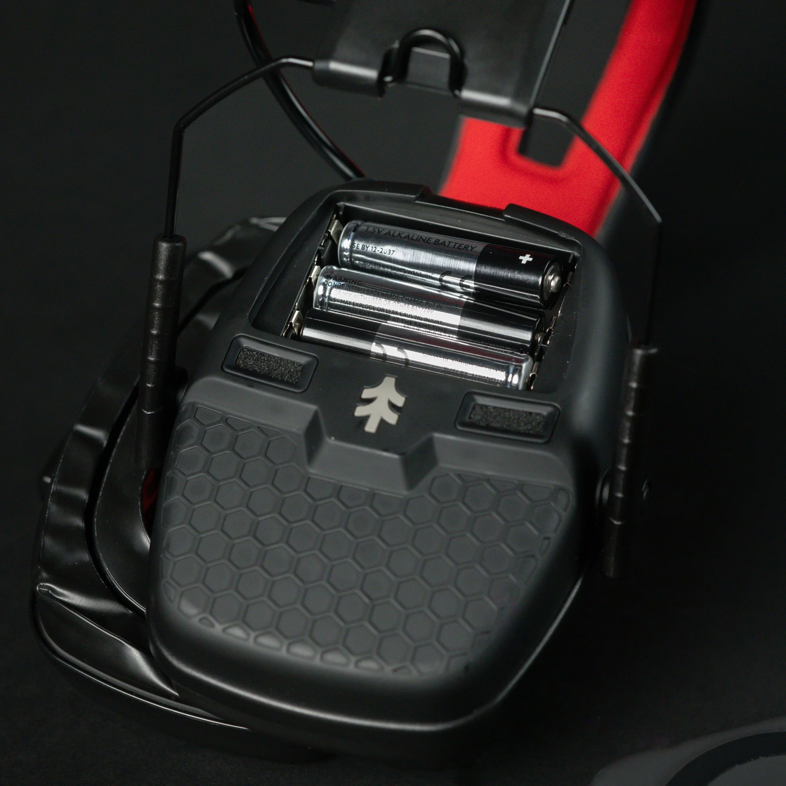 Klarheit - Hearing Protection_Blk Studio Photos-05-11.jpg