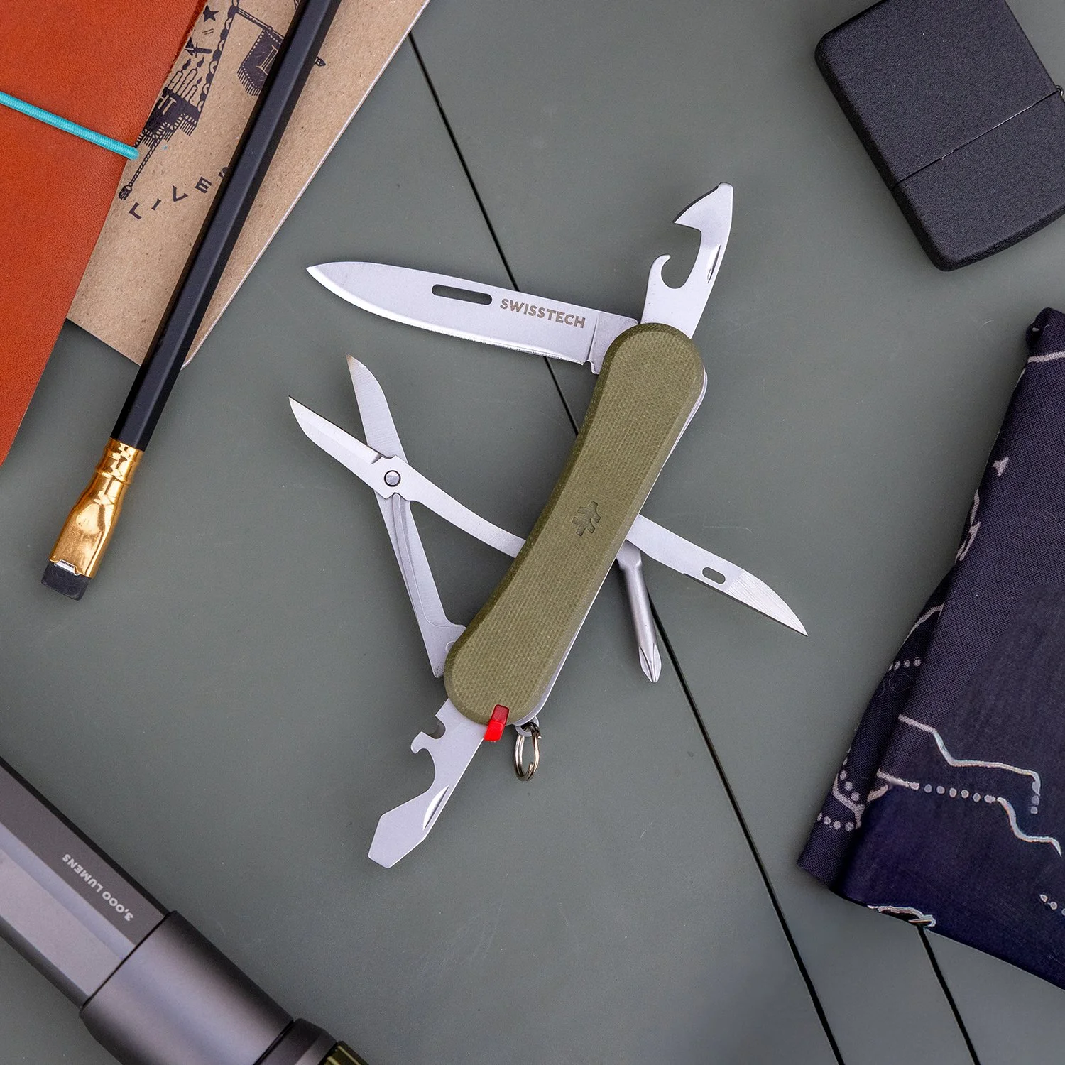 Helfen_Green_Lifestyle_PDP 3.jpg