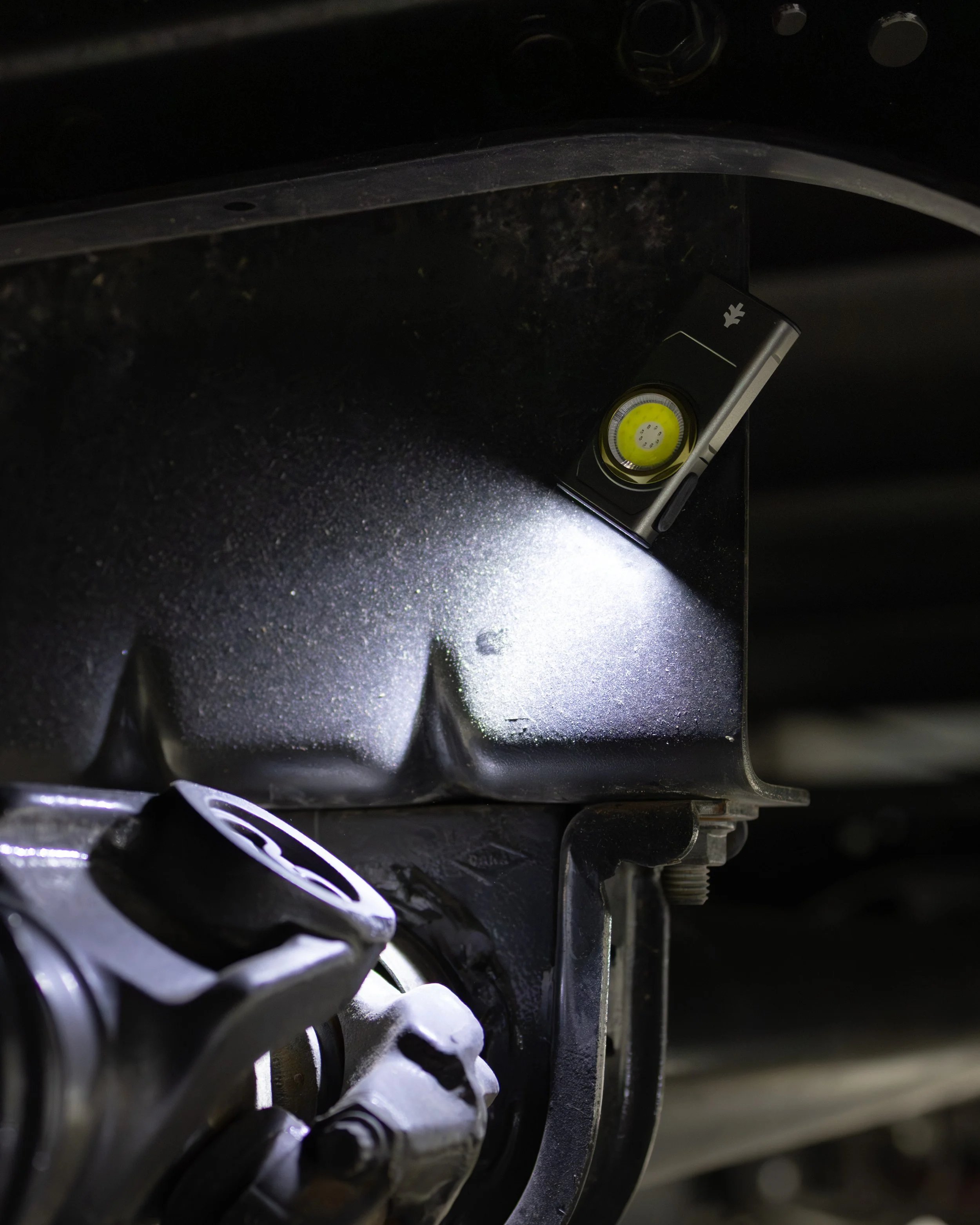 Klippicht - Black - Vertical-3.jpg