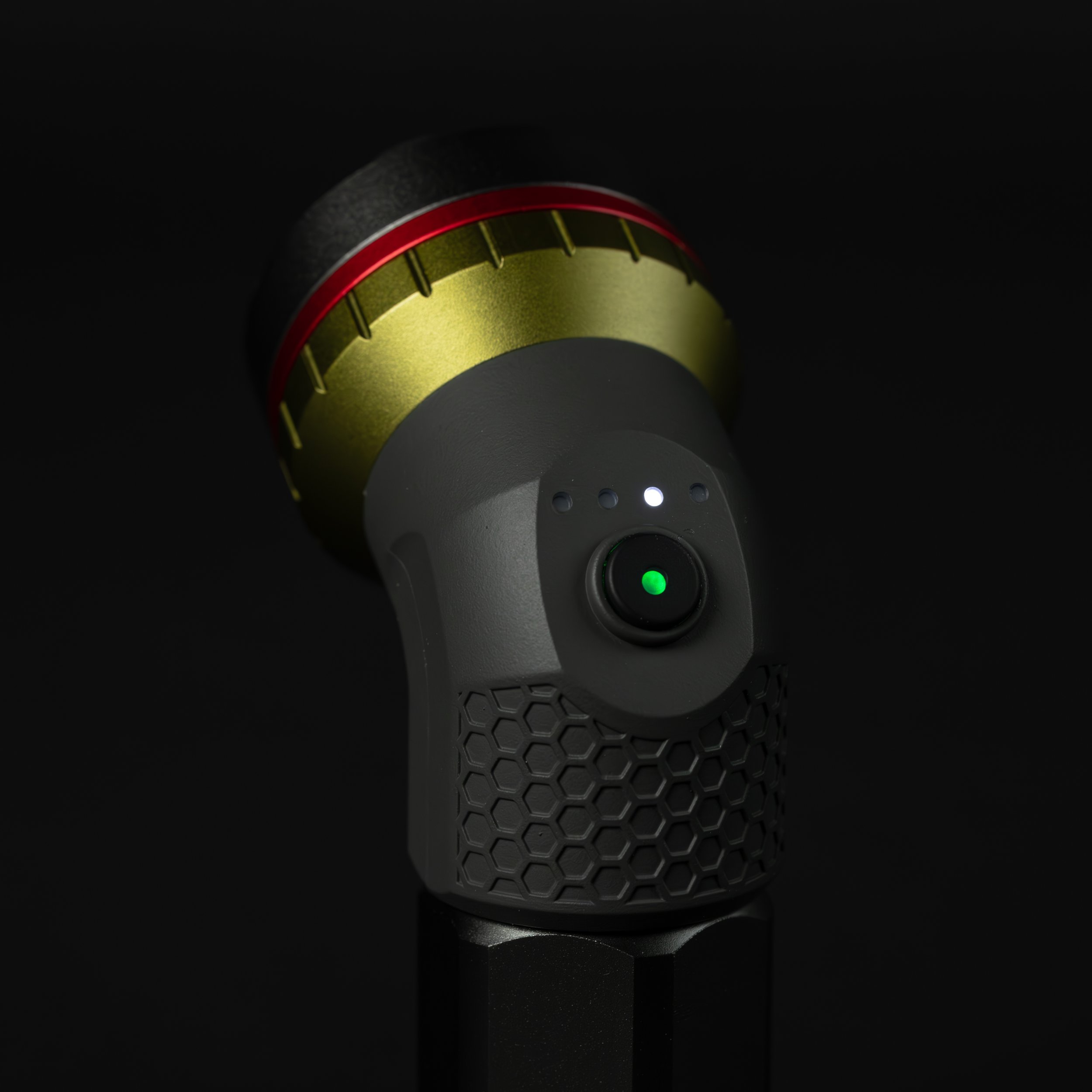 Ferne - Spotlight-11.jpg