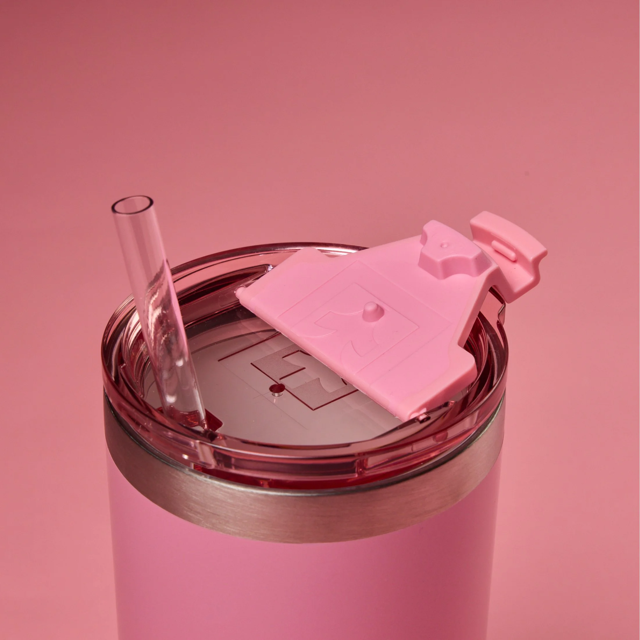 ST_HydrationPDP_Becher30ozNH-NBCF-Pink_091026_v1-Slide 10.jpg