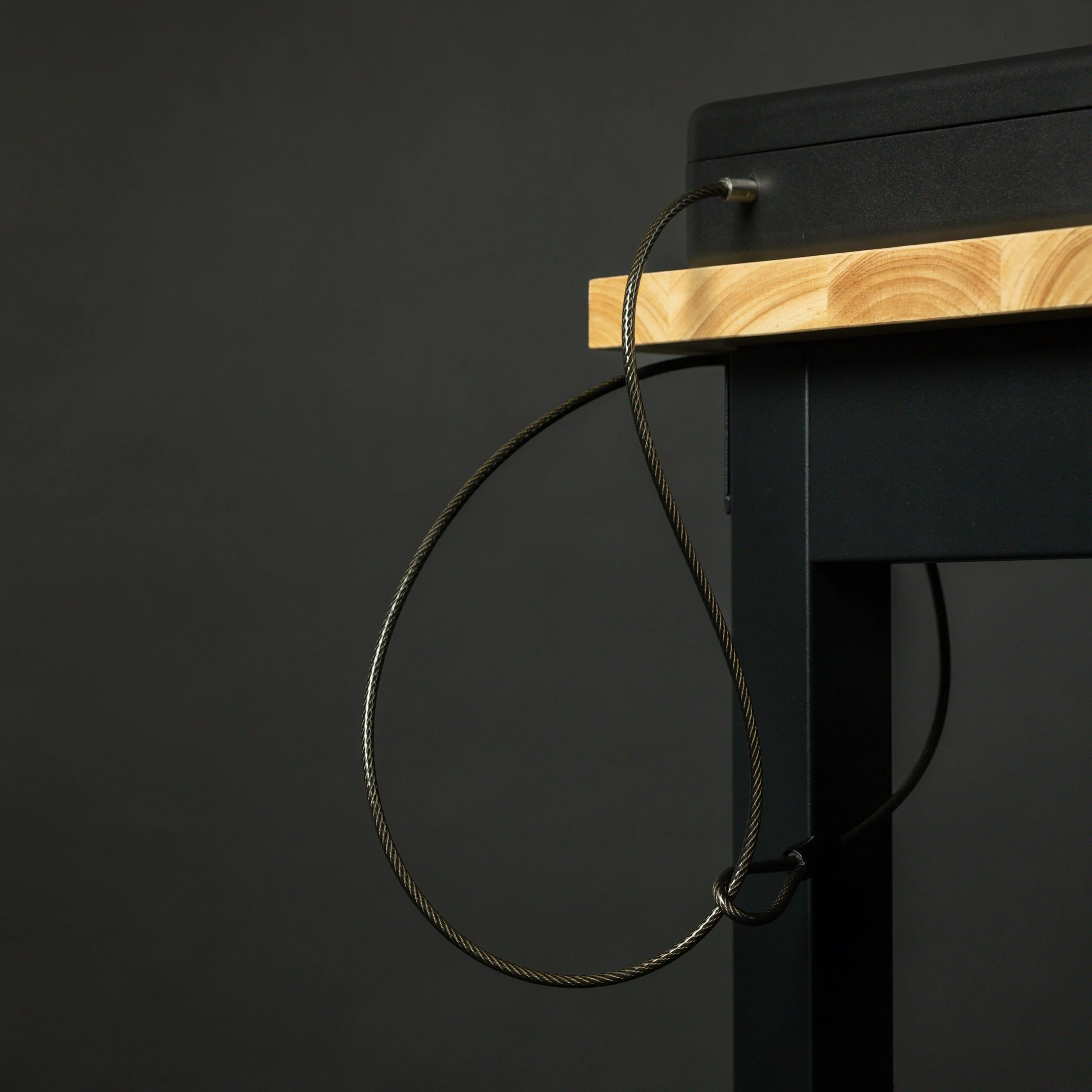 WÄCHTER 110 - Mounted Biometric Safe_Blk Studio Photos-12-117.jpg