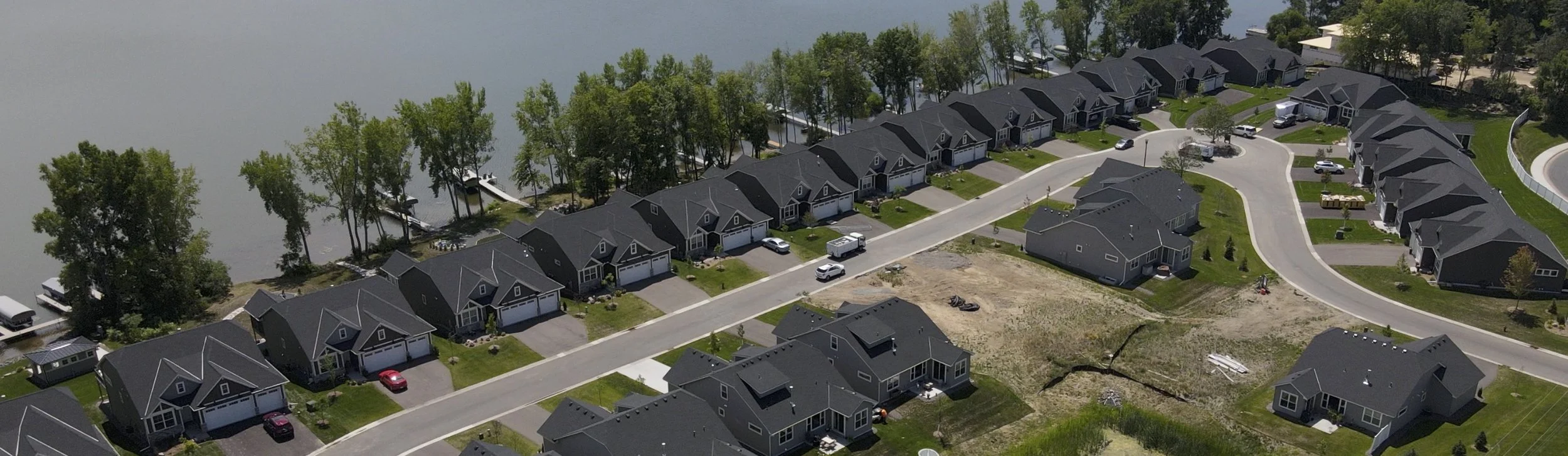 High Pointe Land