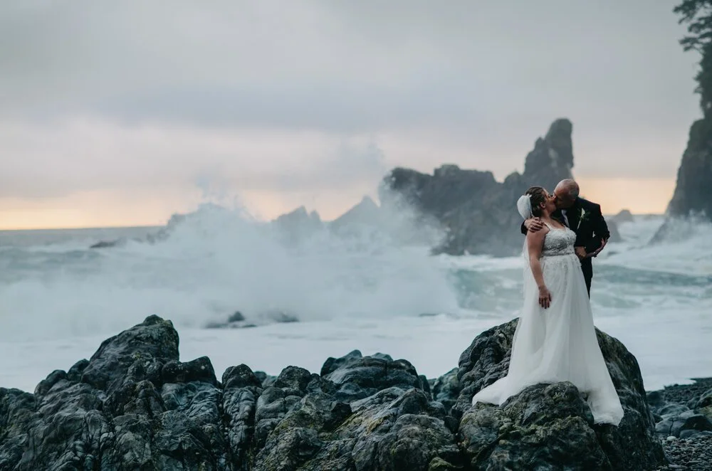 Chuck + Heidi: Tofino, BC — Bracey Photography | Vancouver Island ...