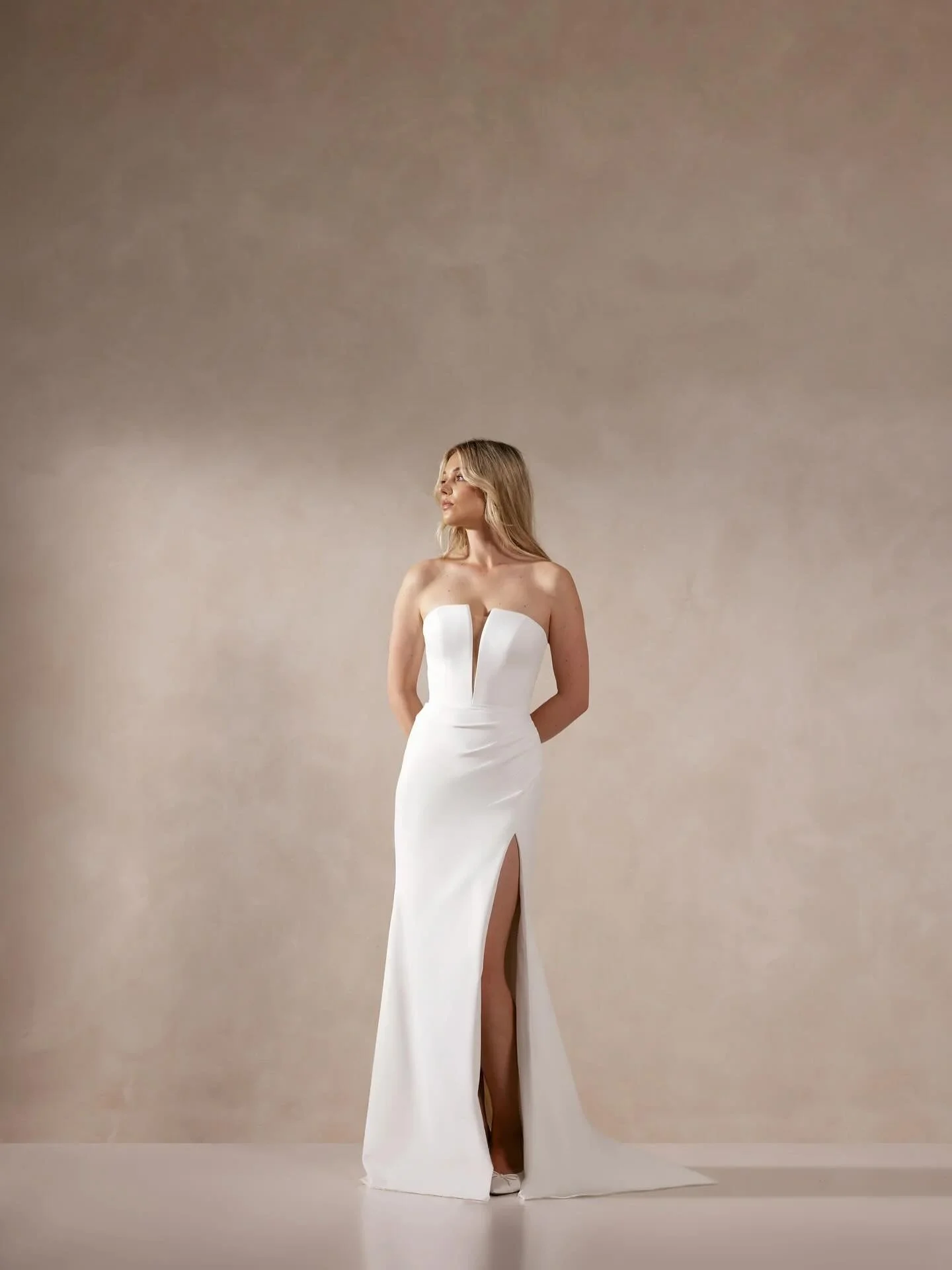 Strapless in Satin ☀️ Our newest Adore gown is chic and effortless. This gown features a notched neckline and a side ruched skirt.

#satin #satinweddingdress #strapplessweddingdress #simpleweddingdress #weddingtrends #weddinggowns #bridal #bridalbout