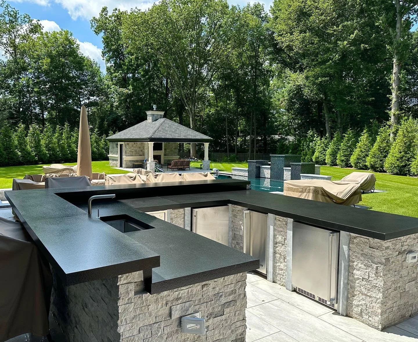MX Granite & Quartz Inc. kitchen