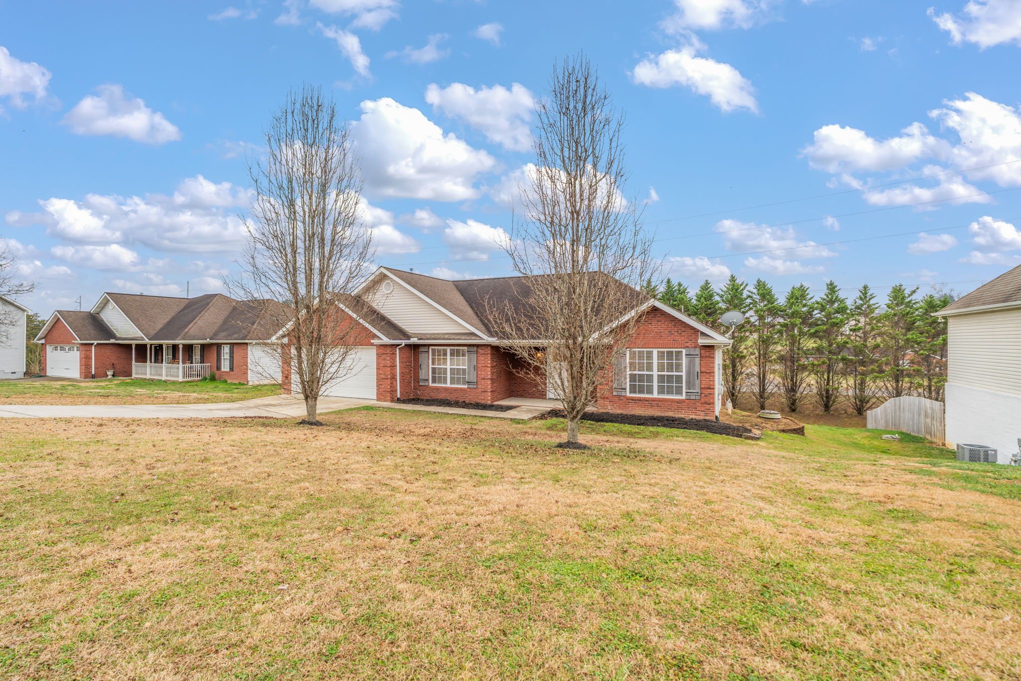 2-web-or-mls-8126 Broken Rock Lane-3.jpg