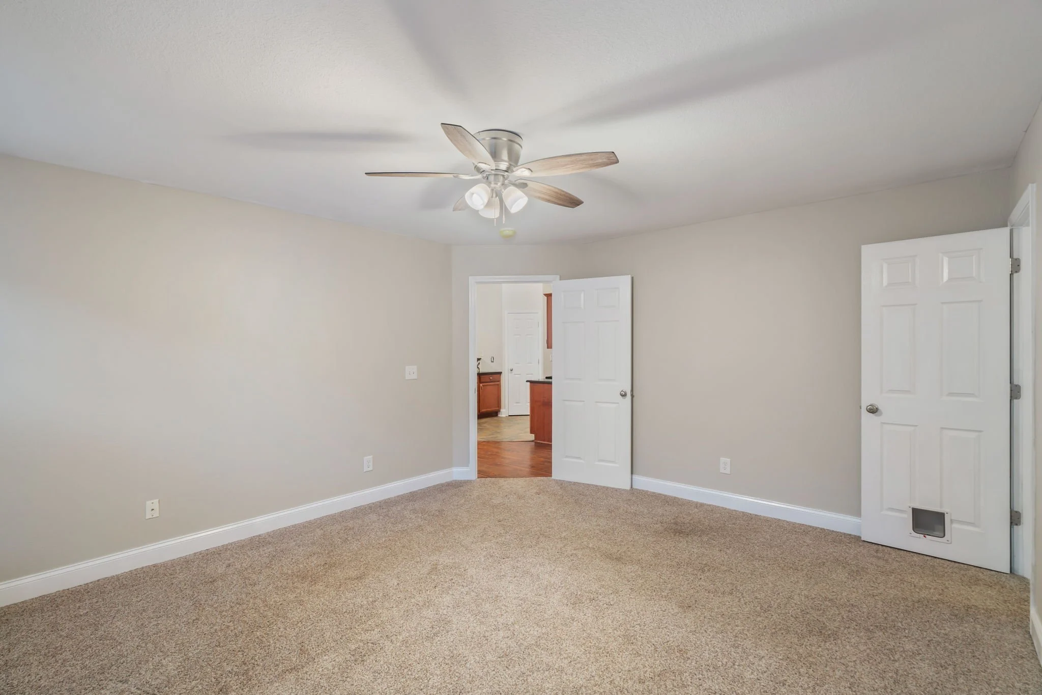 22-web-or-mls-8126 Broken Rock Lane-23.jpg