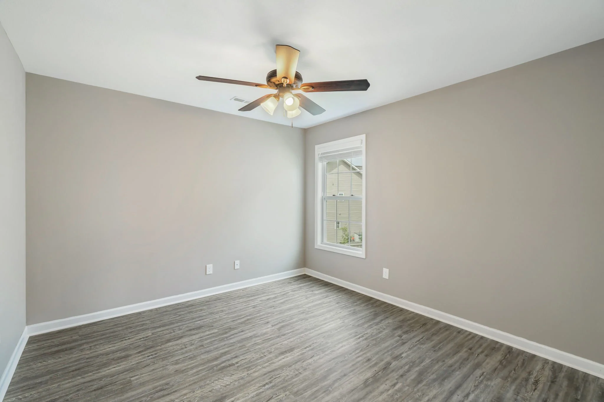 20-web-or-mls-7634 Dupree Road-21.jpg