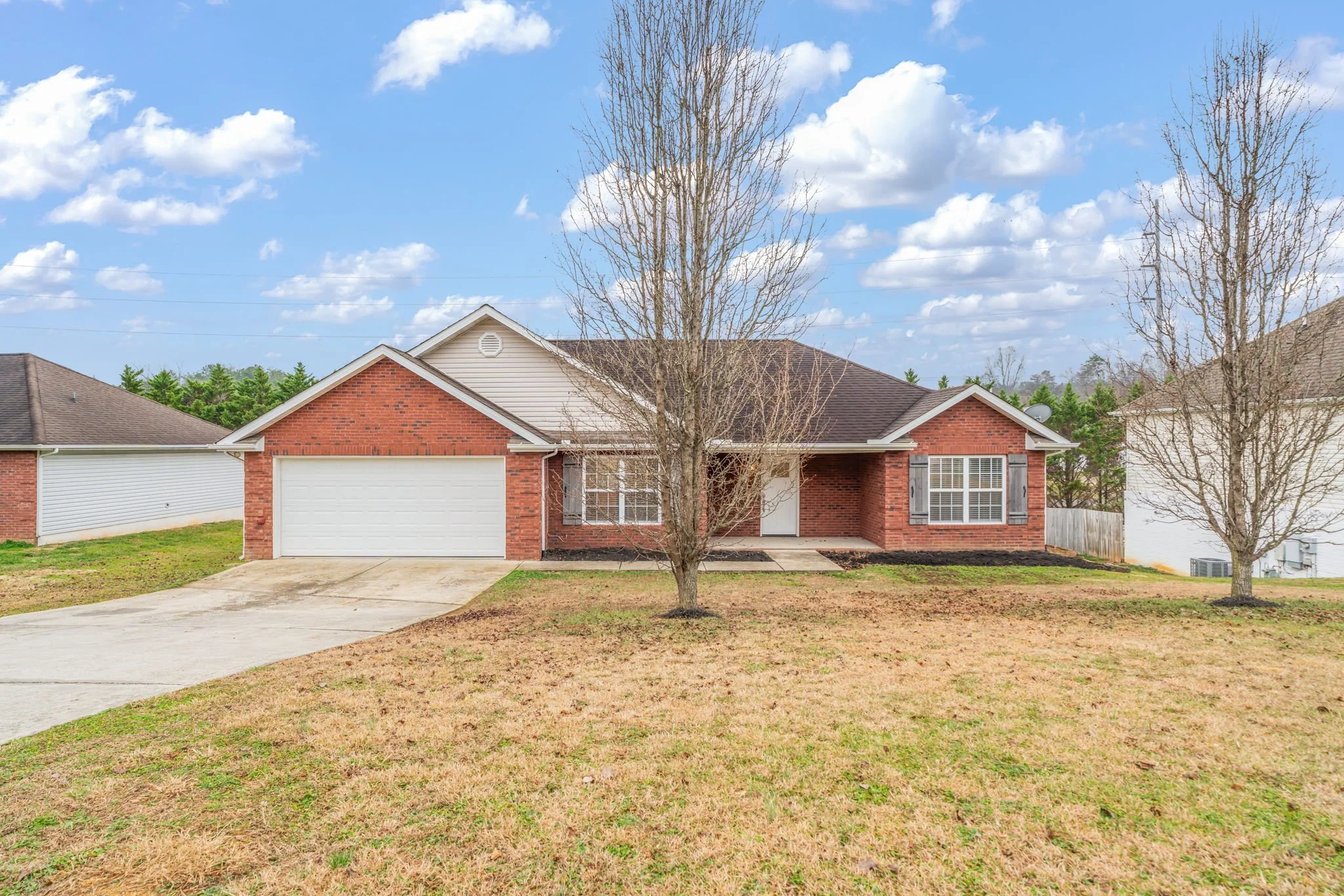 1-web-or-mls-8126 Broken Rock Lane-2.jpg