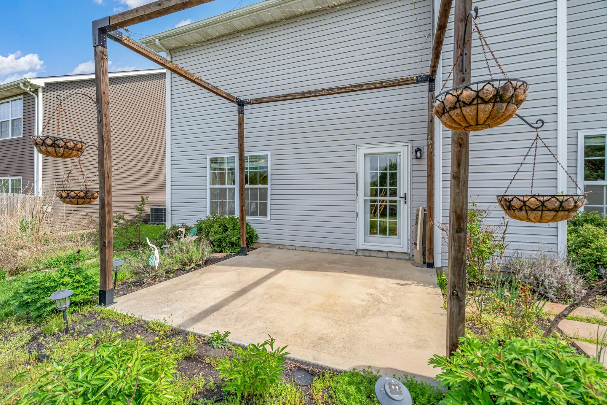 34-web-or-mls-7634 Dupree Road-35.jpg