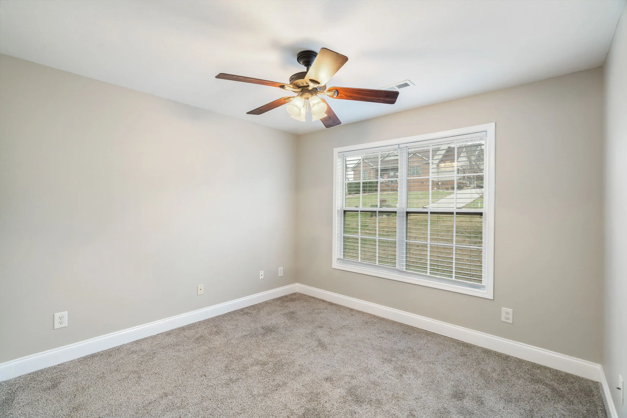 28-web-or-mls-8126 Broken Rock Lane-29.jpg