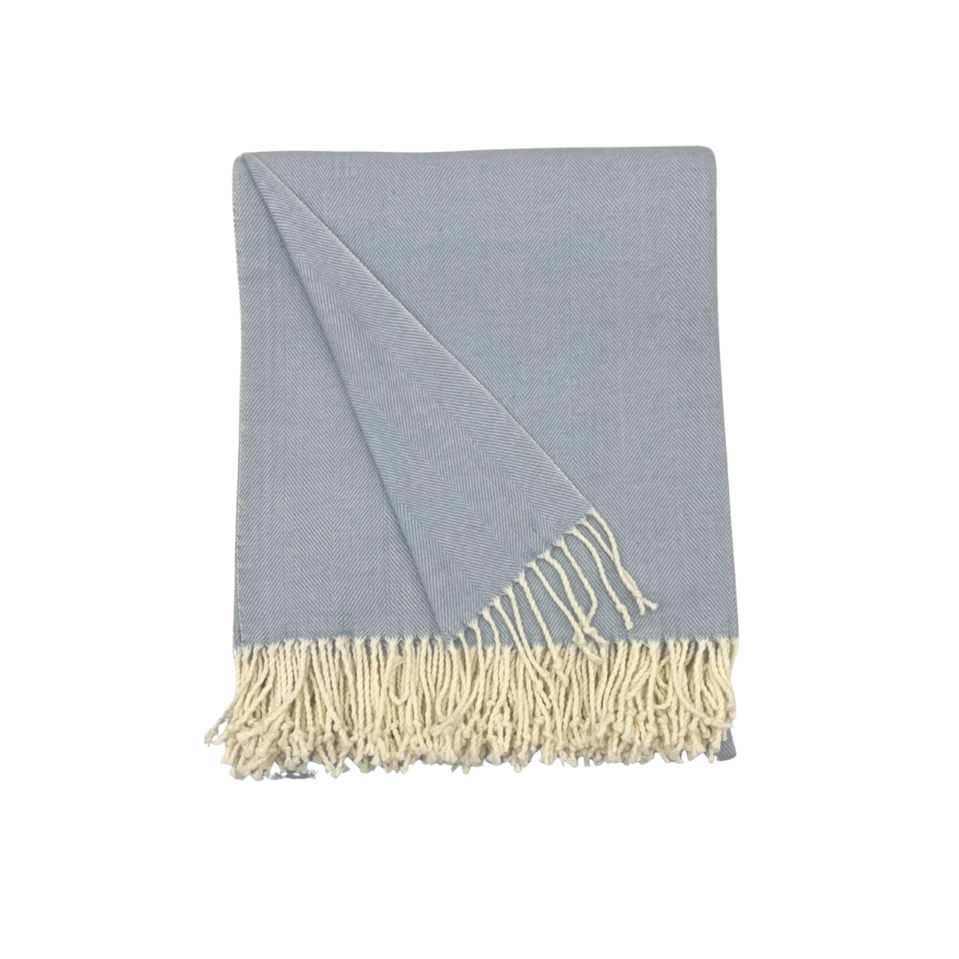 Adirondack Herringbone Throw – Hydrangea