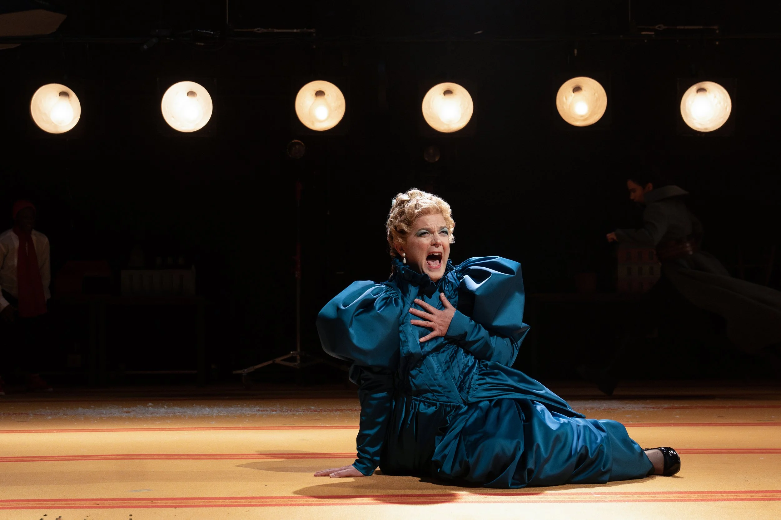 221r1 Taylor Mac.jpg