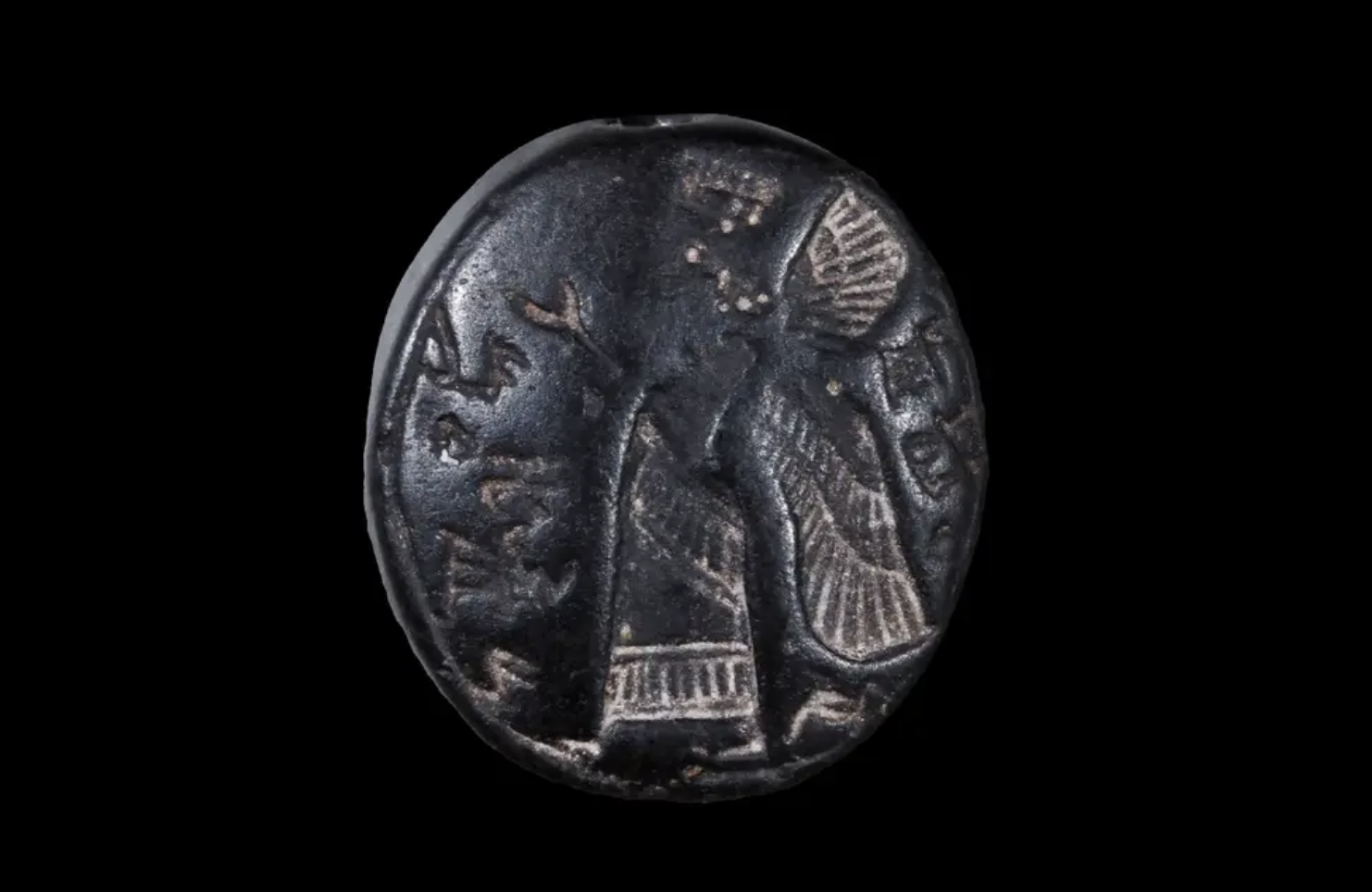 Ancient stone seal unearthed near Temple Mount sheds light on First Temple period!