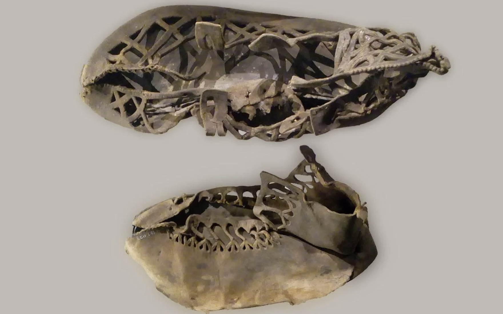 Uncovering the Roman Empire’s Hidden Leather Economy!