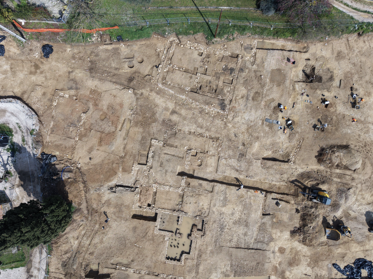 Hidden Roman Settlement Discovered in Southern France Near Marseille!